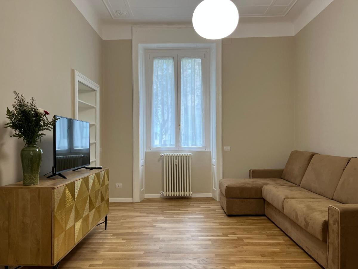 Regina By The Blue Twins Apartments Milano Εξωτερικό φωτογραφία