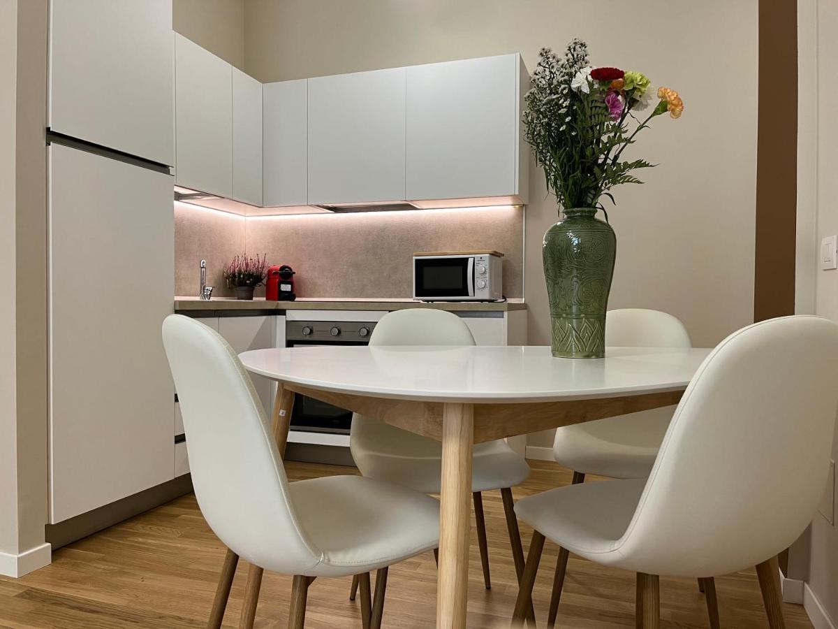 Regina By The Blue Twins Apartments Milano Εξωτερικό φωτογραφία