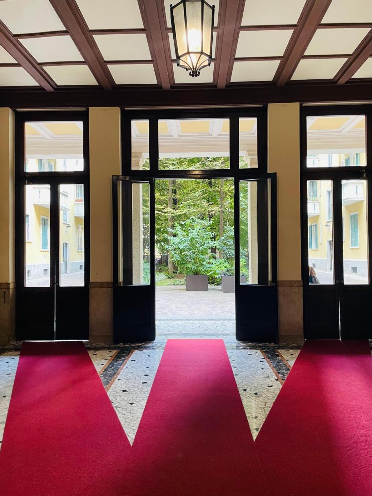 Regina By The Blue Twins Apartments Milano Εξωτερικό φωτογραφία